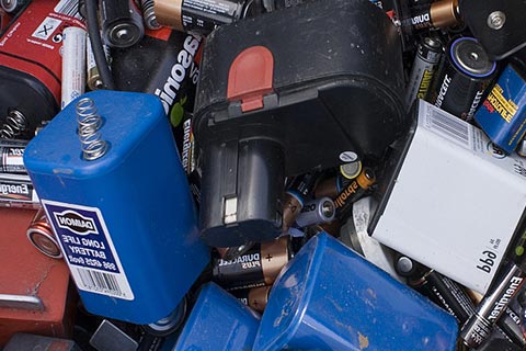巴南锂电池回收服务|旧光伏发电板回收